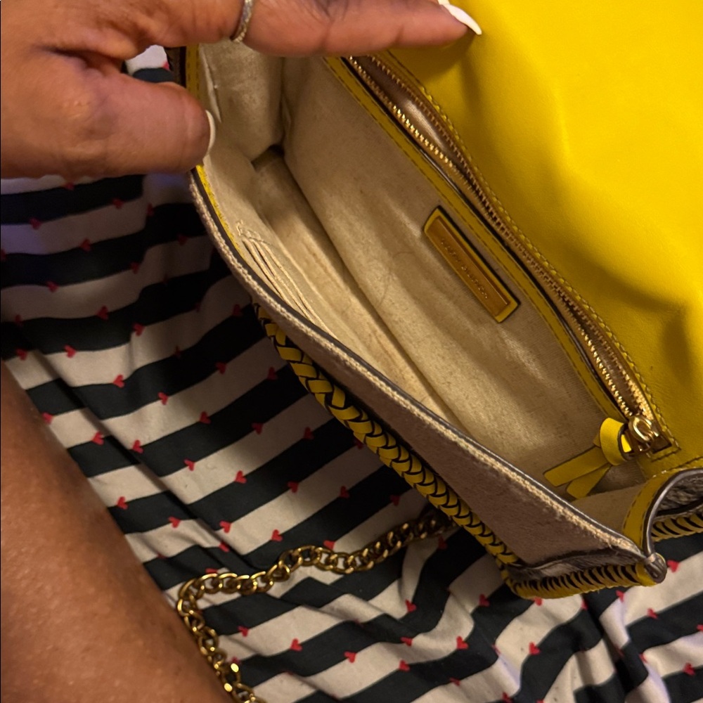 Tory Burch Yellow and Beige snakeskin Woven Clutch - Picture 4 of 8